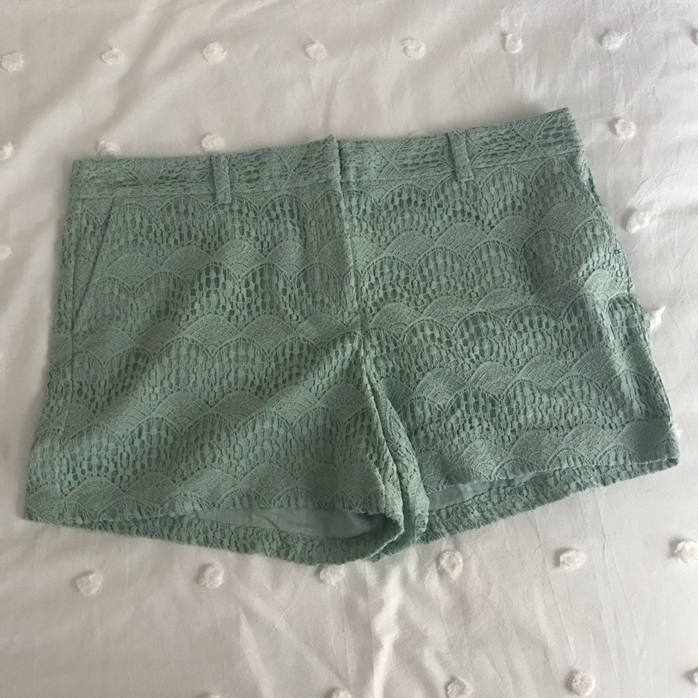 NWT Ann Taylor LOFT 4” Lace Shorts